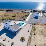 Aegean Horizon Beachfront Villas